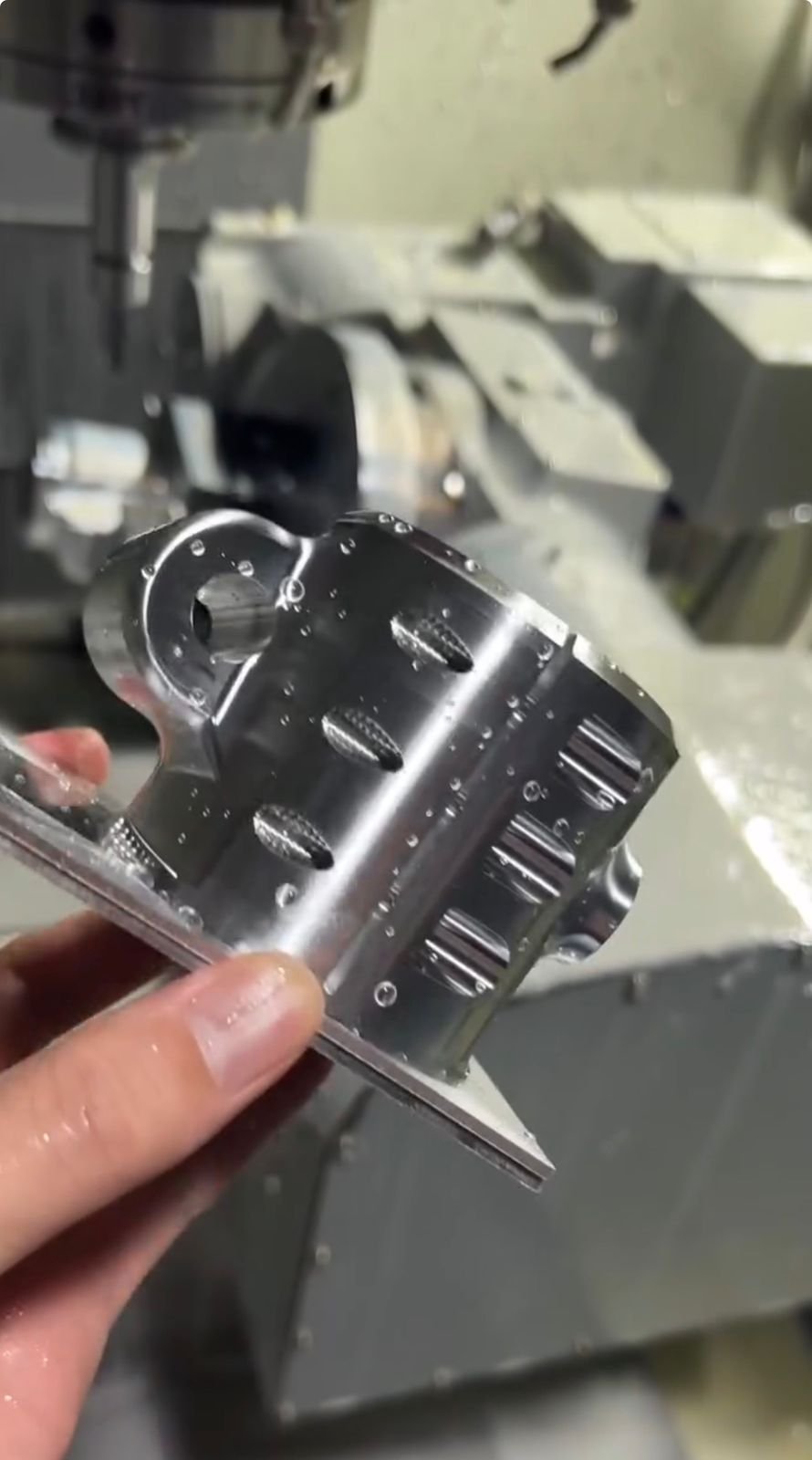 5-axis CNC simultaneous machining — Kinetix FabWorks